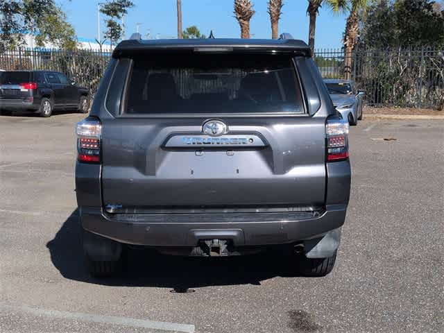 Thumbnail: 2017 Toyota 4Runner - 7