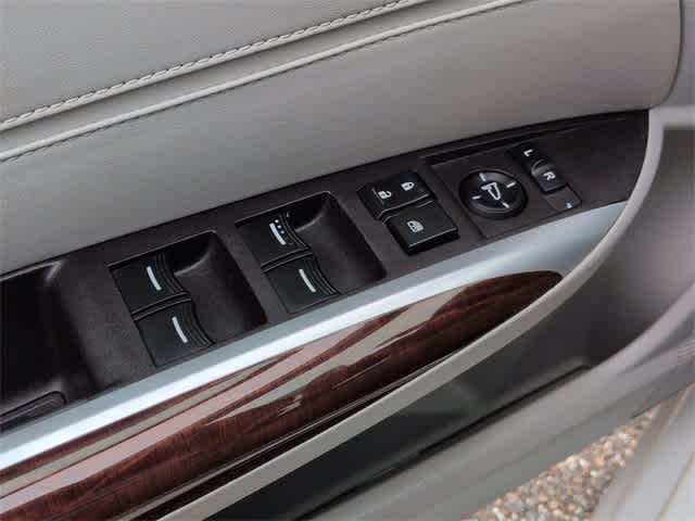 Thumbnail: 2015 Acura TLX - 41