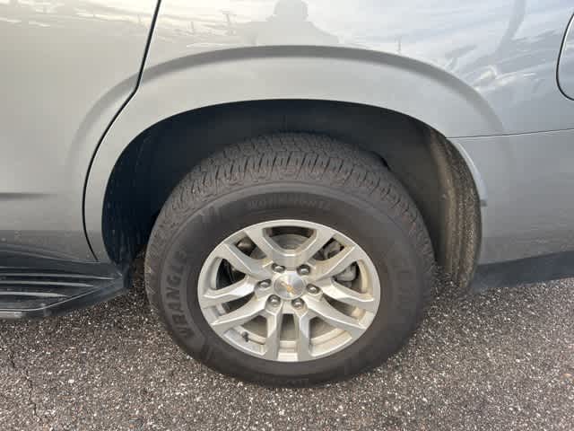 Thumbnail: 2023 Chevrolet Tahoe - 13