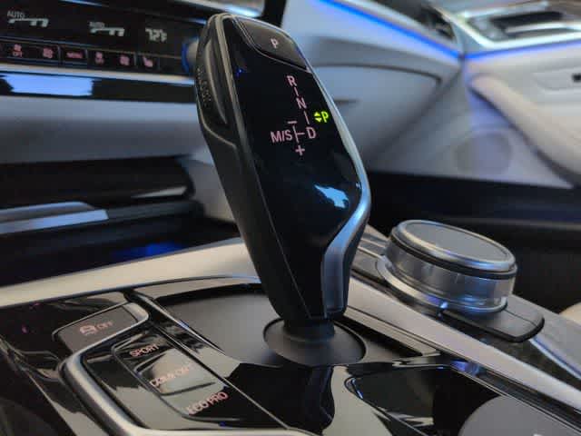 Thumbnail: 2018 BMW 5 Series - 35