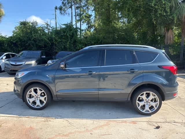 Thumbnail: 2019 Ford Escape - 3