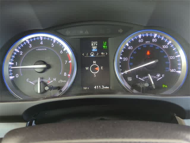 Thumbnail: 2016 Toyota Highlander - 36