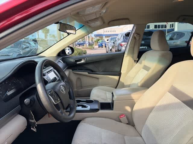 Thumbnail: 2014 Toyota Camry - 10