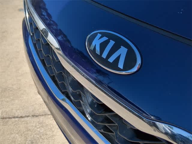 Thumbnail: 2019 Kia Optima - 11