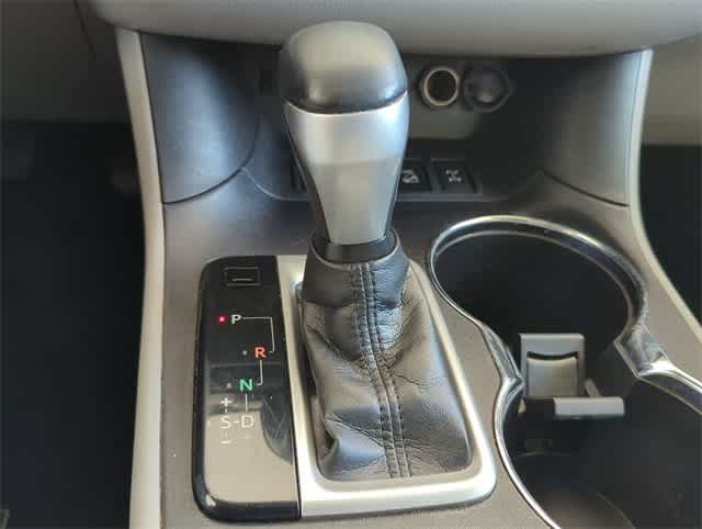 Thumbnail: 2016 Toyota Highlander - 35