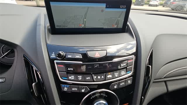 Thumbnail: 2025 Acura RDX - 17