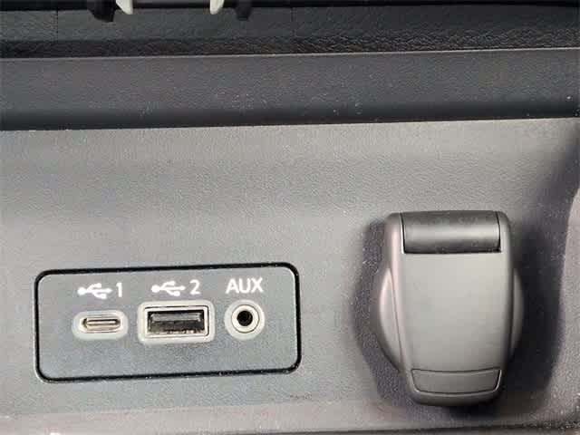 Thumbnail: 2024 Nissan Sentra - 30