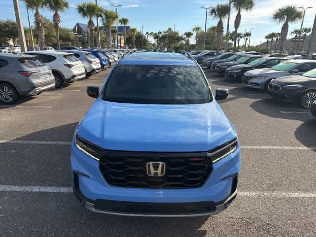 2024 Honda Pilot TrailSport photo 4