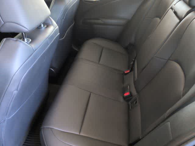 Thumbnail: 2023 Lexus UX - 21