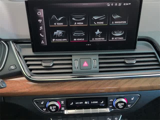 Thumbnail: 2022 Audi Q5 - 30