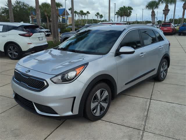 Thumbnail: 2018 Kia Niro - 4