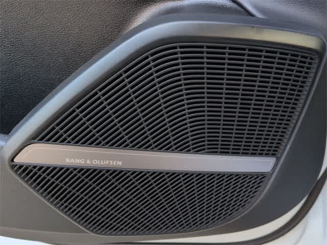 Thumbnail: 2022 Audi Q5 - 32