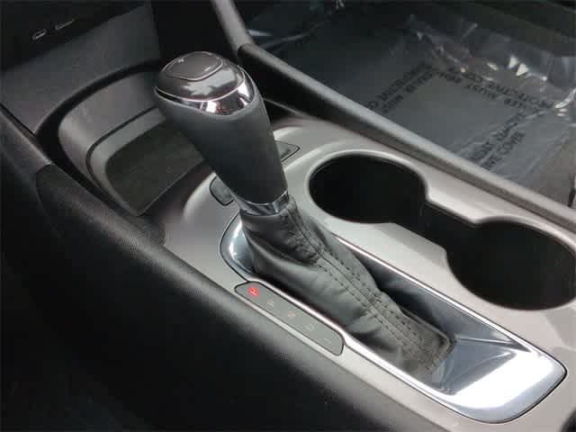 Thumbnail: 2019 Chevrolet Malibu - 32