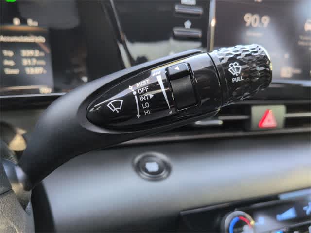 Thumbnail: 2022 Hyundai Elantra - 28