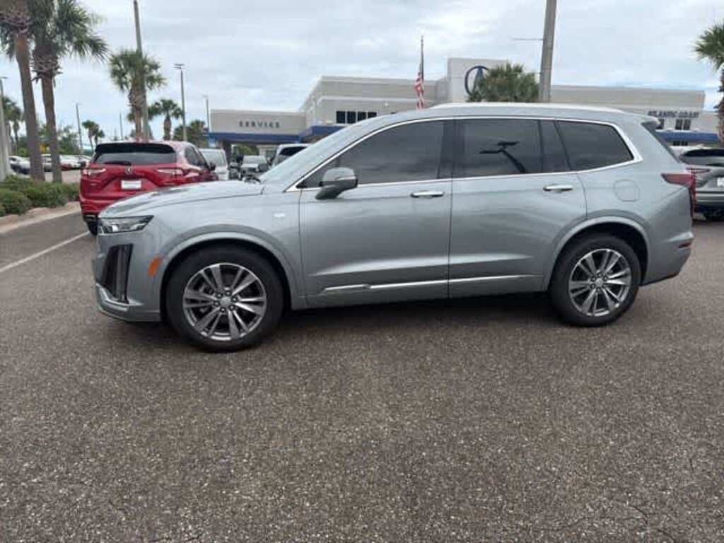 Used 2025 Cadillac XT6 FWD Premium Luxury SUV