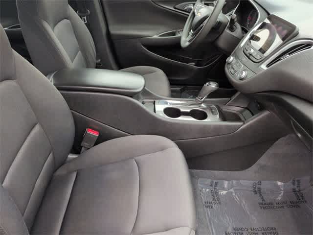 Thumbnail: 2019 Chevrolet Malibu - 22