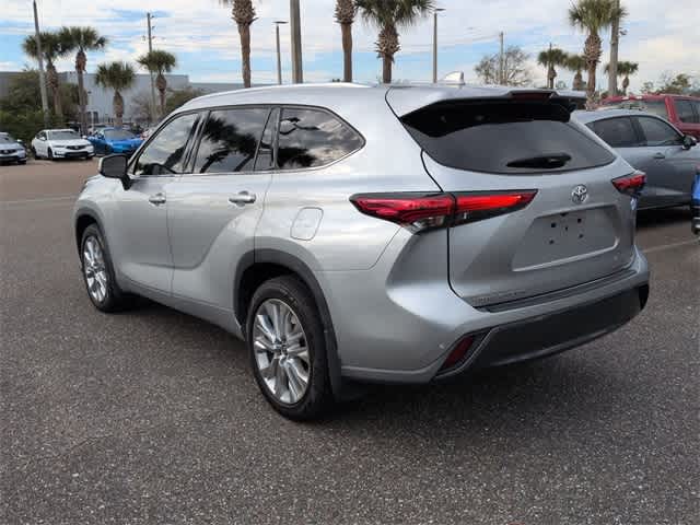 Thumbnail: 2021 Toyota Highlander - 6