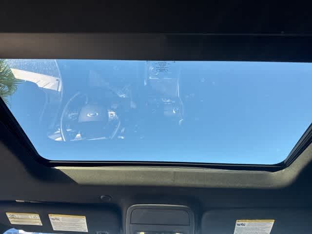 Thumbnail: 2020 Ford Explorer - 25