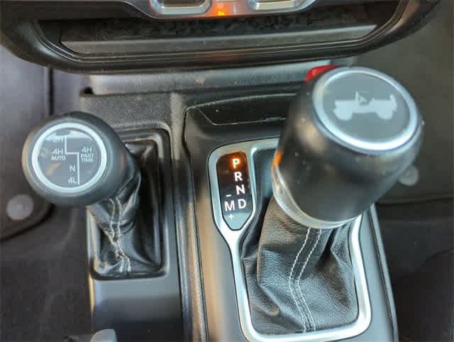 Thumbnail: 2021 Jeep Wrangler - 33