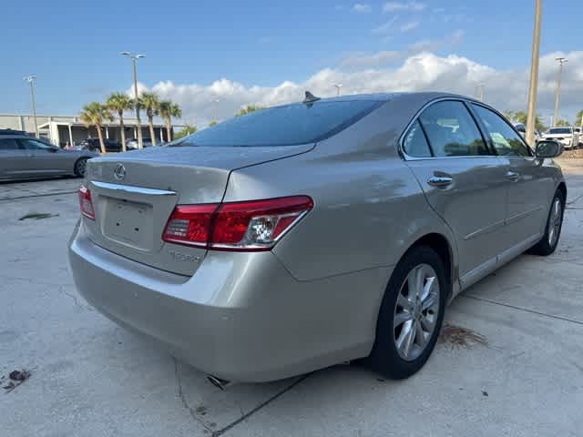 Thumbnail: 2011 Lexus ES - 6