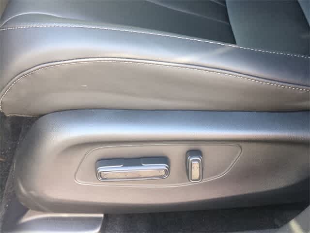 Thumbnail: 2025 Acura ADX - 18