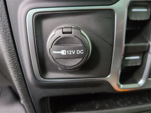 Thumbnail: 2025 Jeep Gladiator - 40