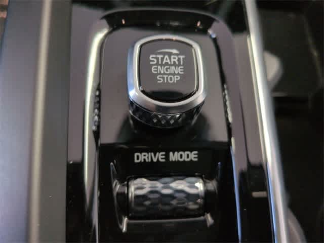 Thumbnail: 2018 Volvo XC60 - 40