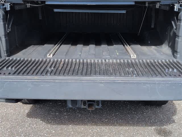 Thumbnail: 2015 Nissan Titan - 36