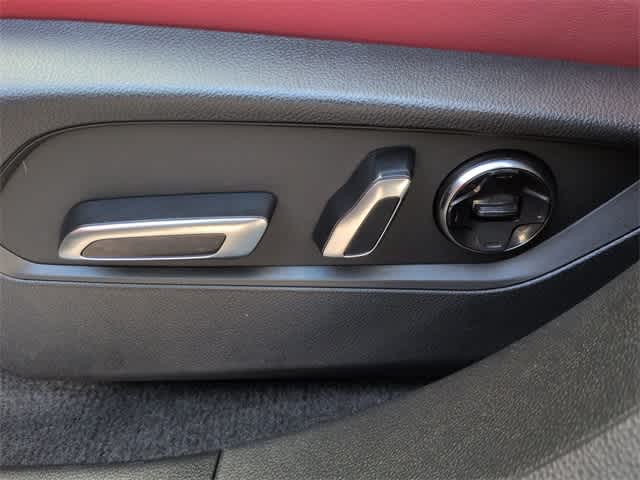 Thumbnail: 2025 Acura RDX - 18