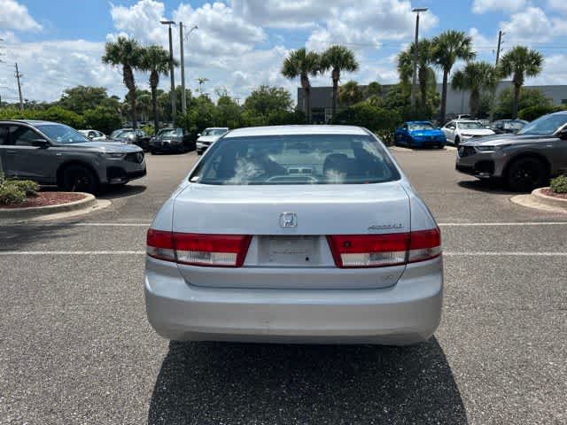 Thumbnail: 2004 Honda Accord - 6