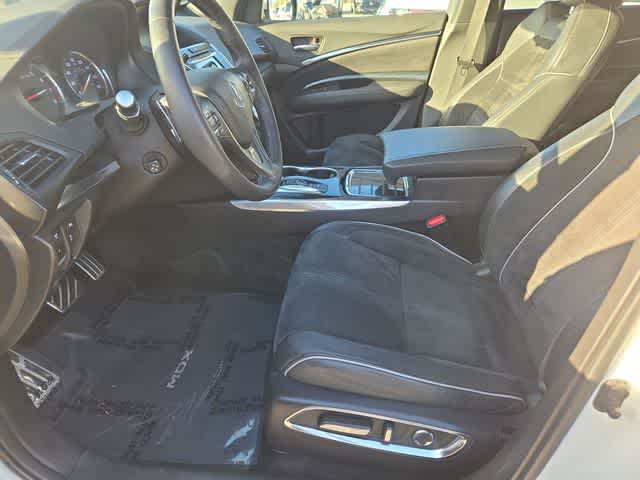 Thumbnail: 2019 Acura MDX - 17