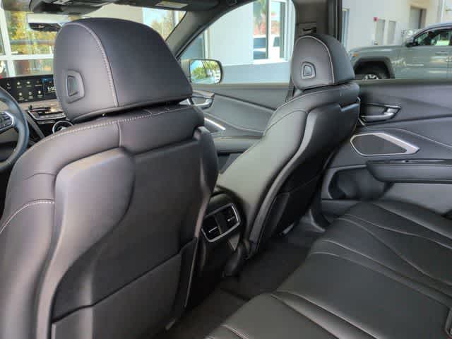 Thumbnail: 2026 Acura RDX - 19