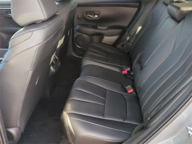 Thumbnail: 2025 Acura ADX - 21