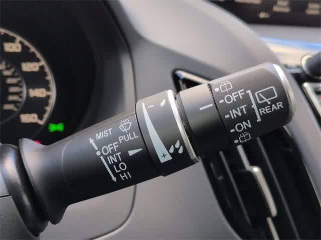 Thumbnail: 2025 Acura RDX - 28