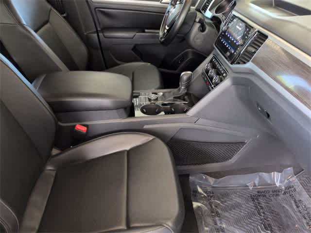 Thumbnail: 2018 Volkswagen Atlas - 24