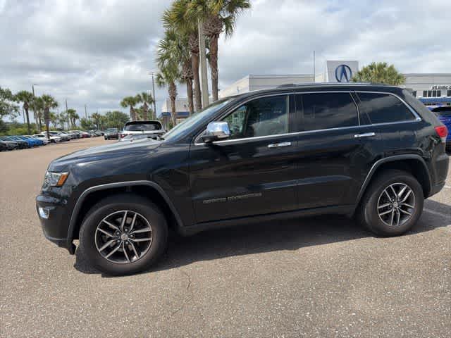Thumbnail: 2017 Jeep Grand Cherokee - 22