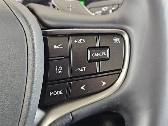 2022 Lexus ES  26