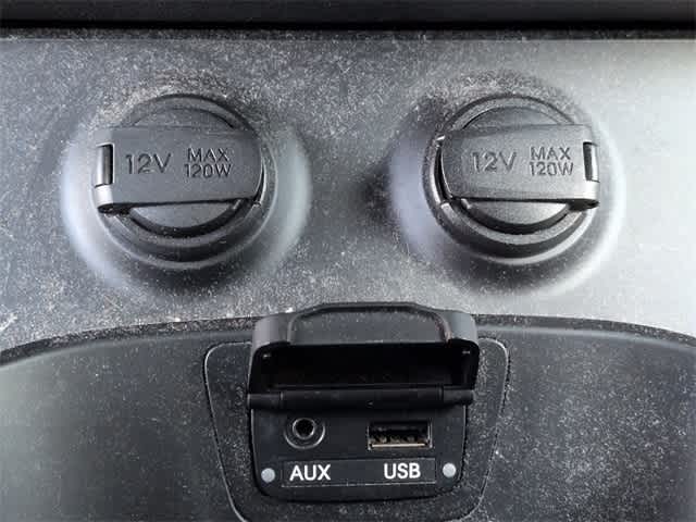 Thumbnail: 2014 Hyundai Santa Fe - 33