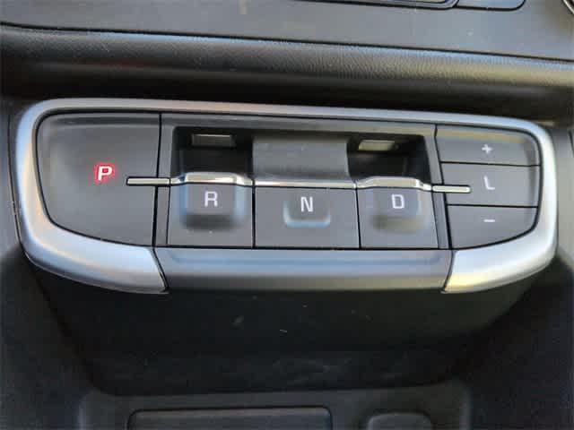 Thumbnail: 2022 GMC Terrain - 32