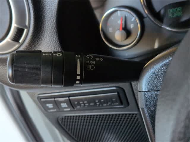 Thumbnail: 2017 Jeep Wrangler - 27