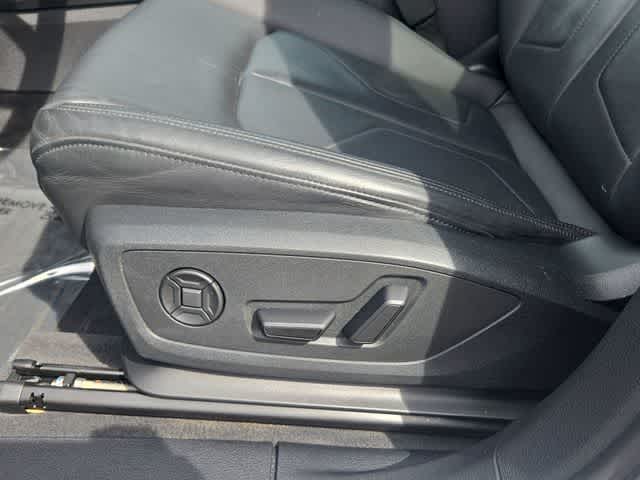 Thumbnail: 2023 Audi Q3 - 18