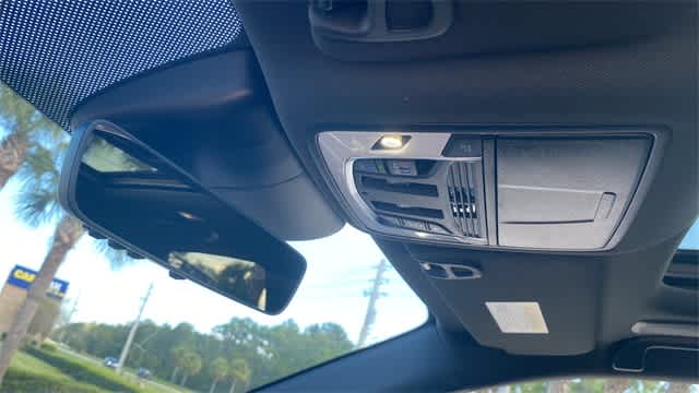Thumbnail: 2025 Acura RDX - 26