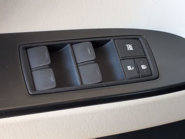 Thumbnail: 2023 Lexus GX - 42