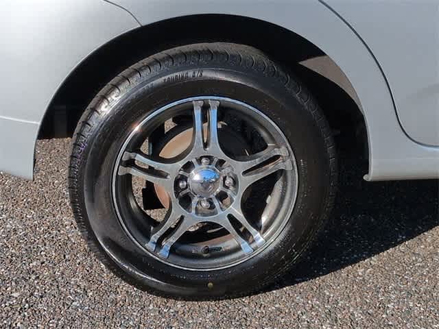 Thumbnail: 2011 Chevrolet Aveo - 14