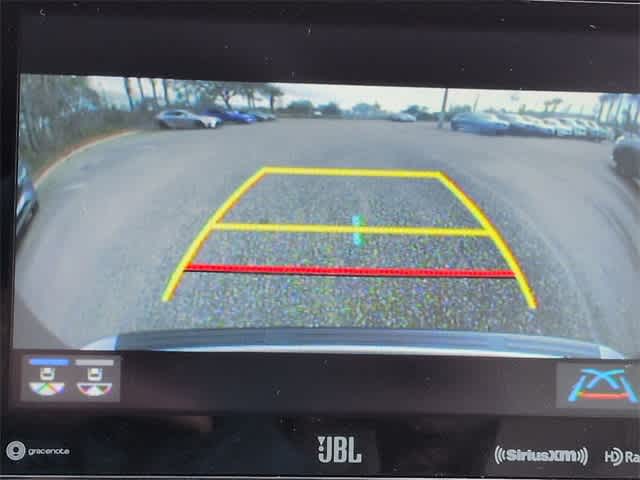 Thumbnail: 2021 Toyota Highlander - 31