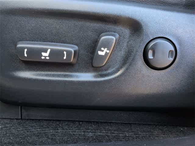 Thumbnail: 2020 Toyota 4Runner - 18