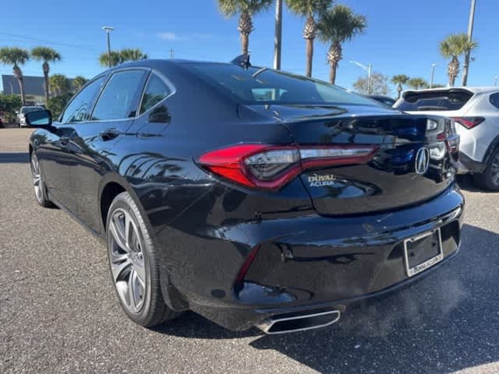 Used 2023 Acura TLX w/Advance Package Sedan