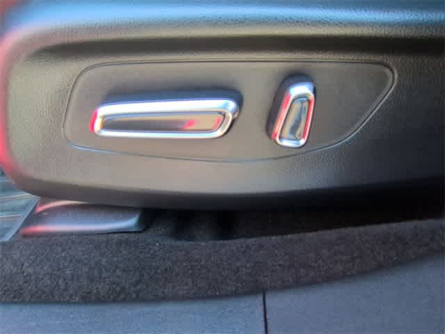 Thumbnail: 2025 Acura ADX - 18