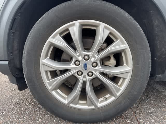 Thumbnail: 2022 Ford Explorer - 9