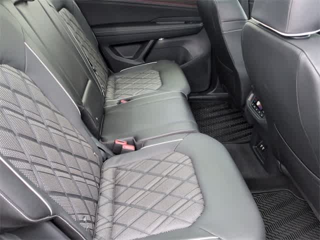 Thumbnail: 2024 Volkswagen Atlas - 22